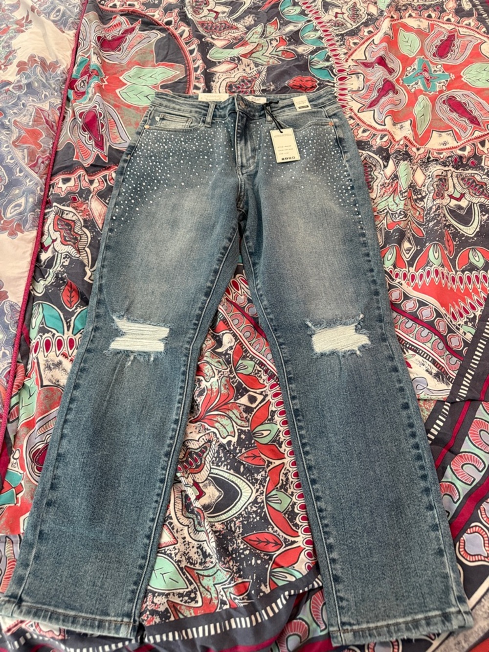 Judy Blue Blue Washed Straight-Leg Jeans with Rhinestone Detail